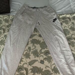 Women’s large Nike joggers